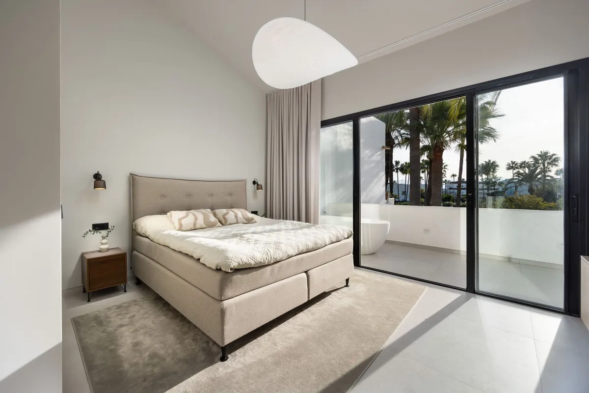 49430233-ebb6-4ee8-8f02-de17d75c3ee4