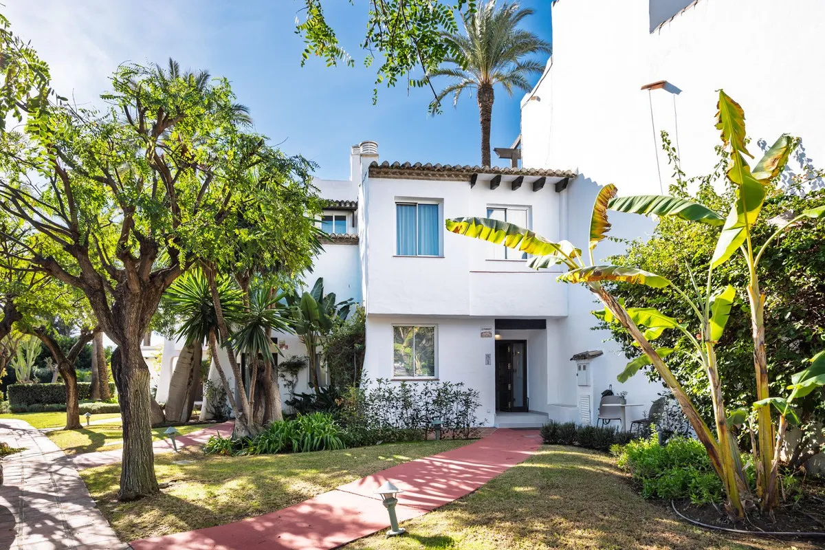 6daf0c85-95dd-4a81-9aa8-e7f3498fd659