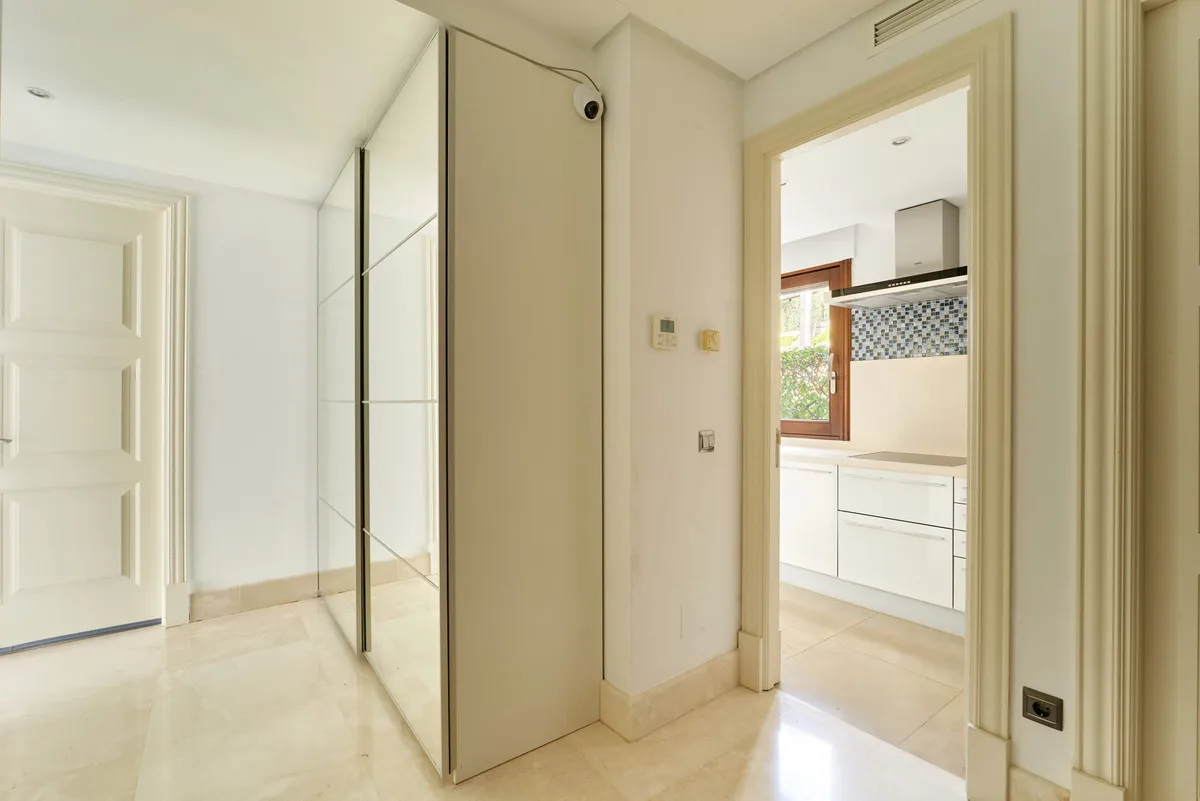 421c60e1-faa2-4d19-9bb2-4bb2f31df9fb