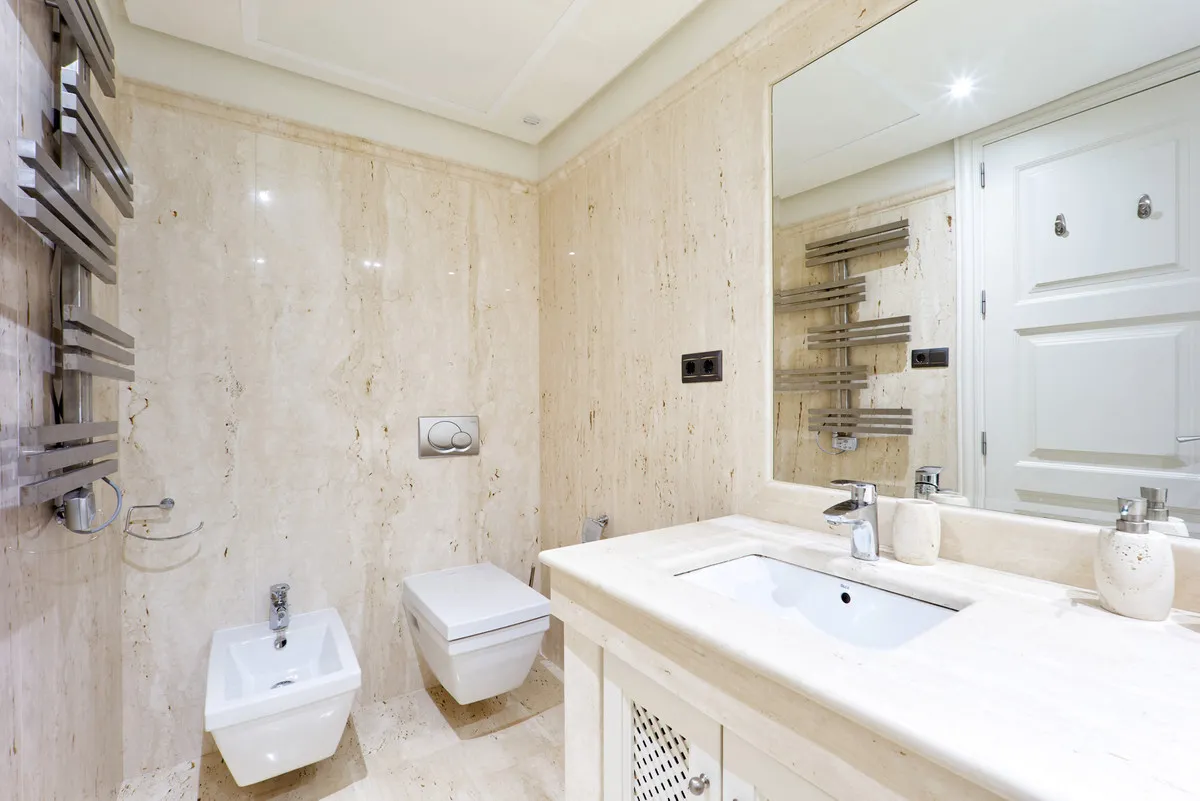 f787e588-a943-4c37-9a2b-6ebd6b634062