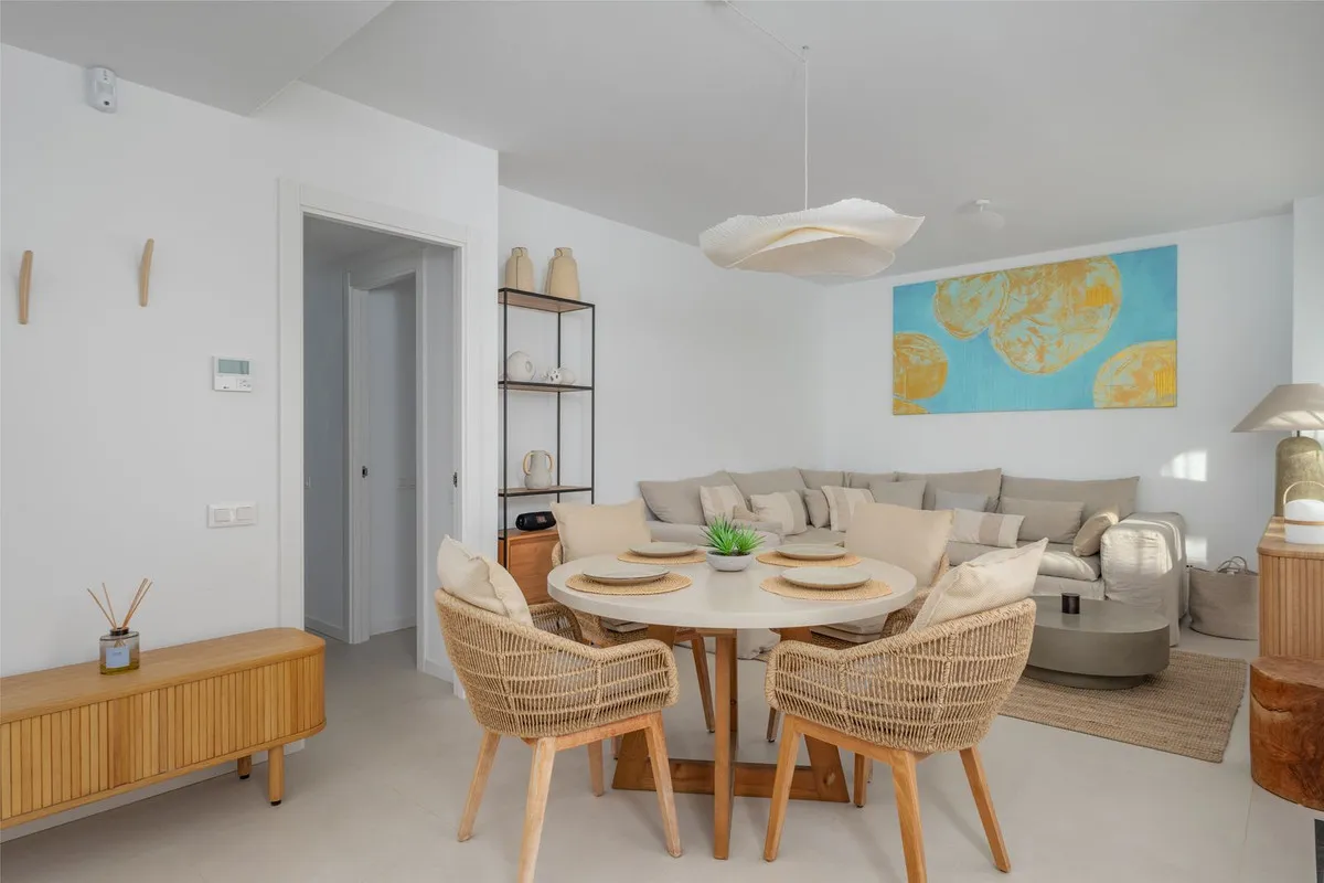 c43a865f-59ce-404a-ae44-e6cb826e0415