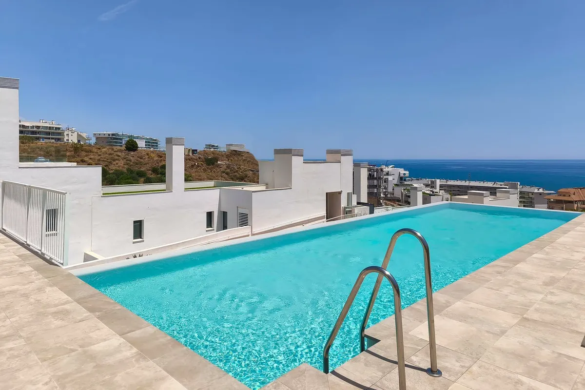 c7c9ebb6-f2d4-47a0-8109-033ae418a322