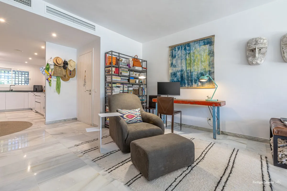 882ca696-208b-4153-a616-cd040ca86384