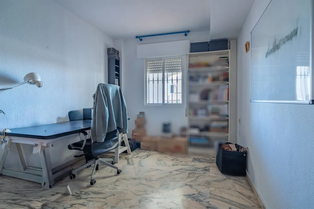 2537a1aa-166d-4409-a8f7-2f347fba2c77