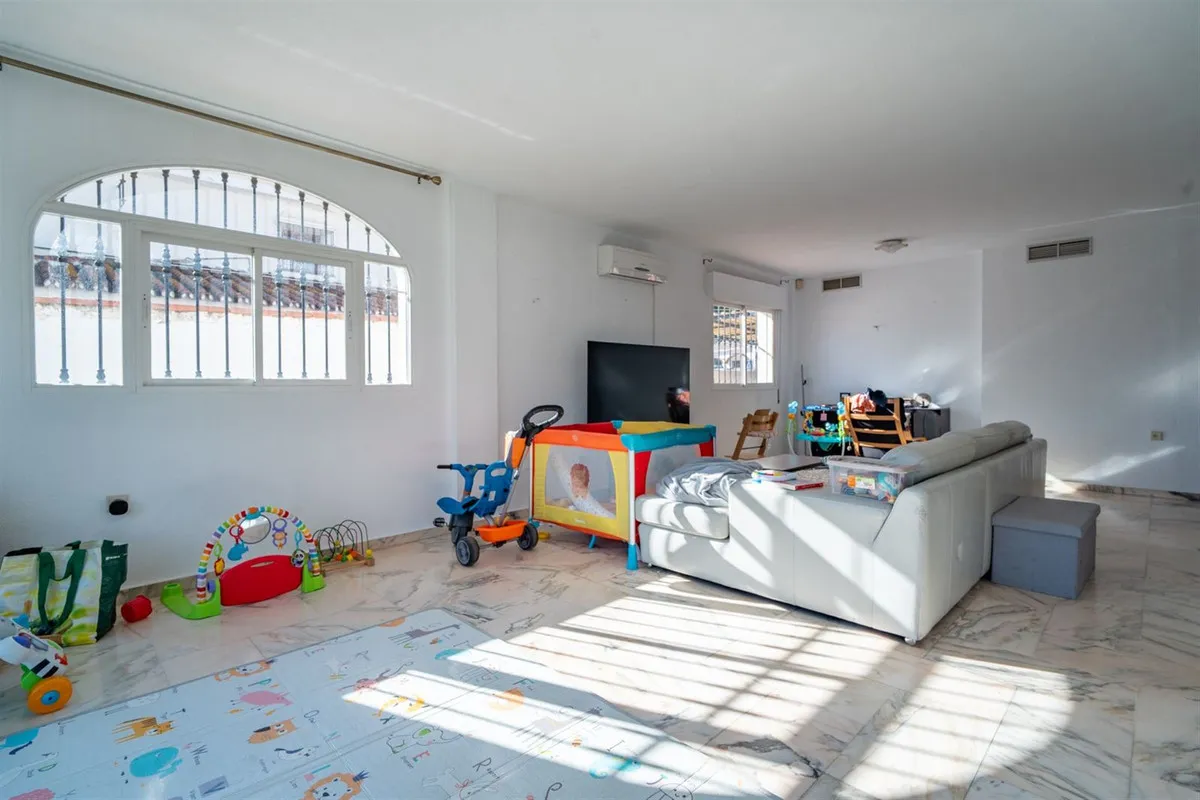 53e7ded6-e45b-459a-aa48-21a43191b74a