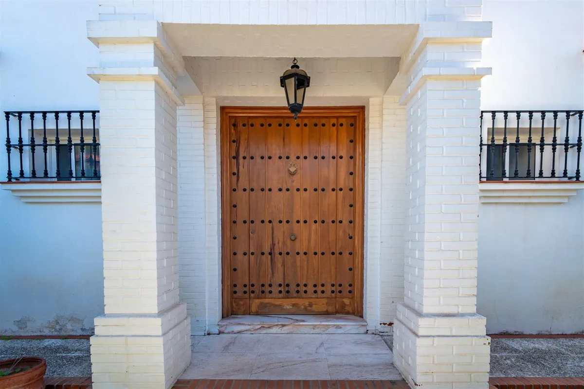 7e561c62-0a00-4933-8e75-e49a2da1fdb3