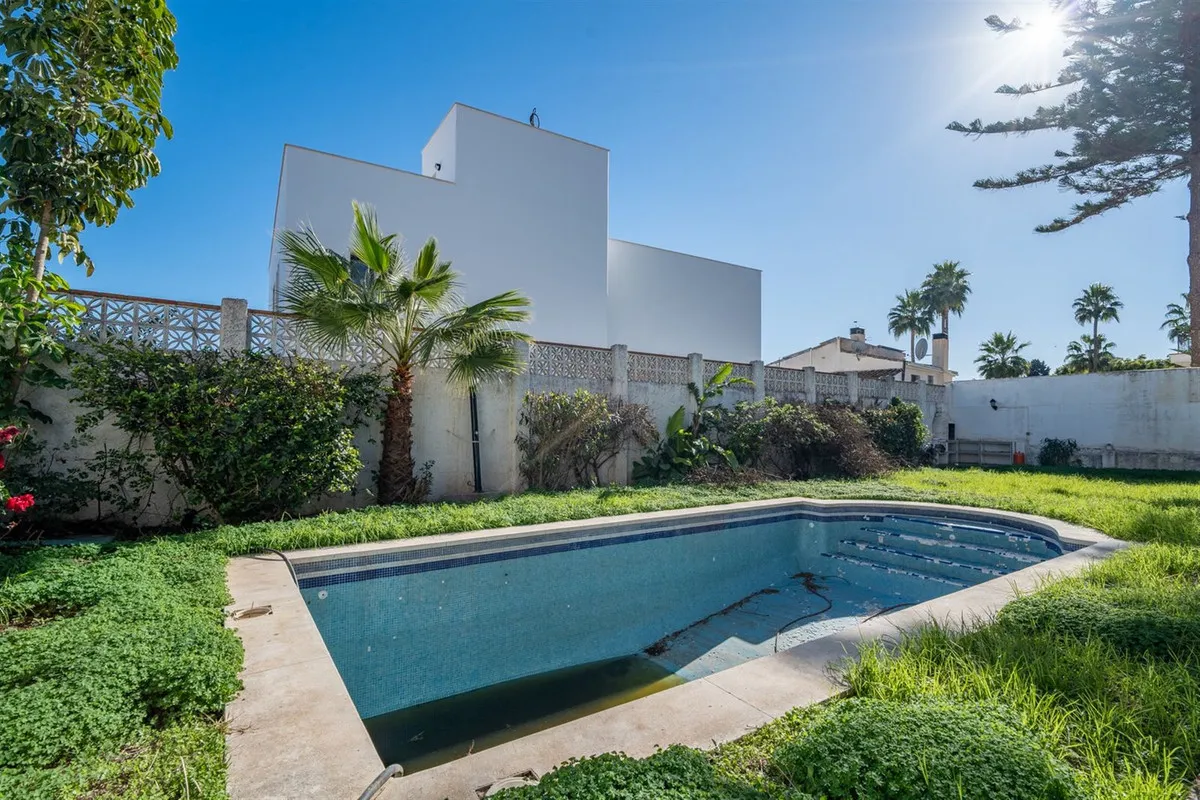 afa27a66-8469-42d8-8e8b-b61a25405dca