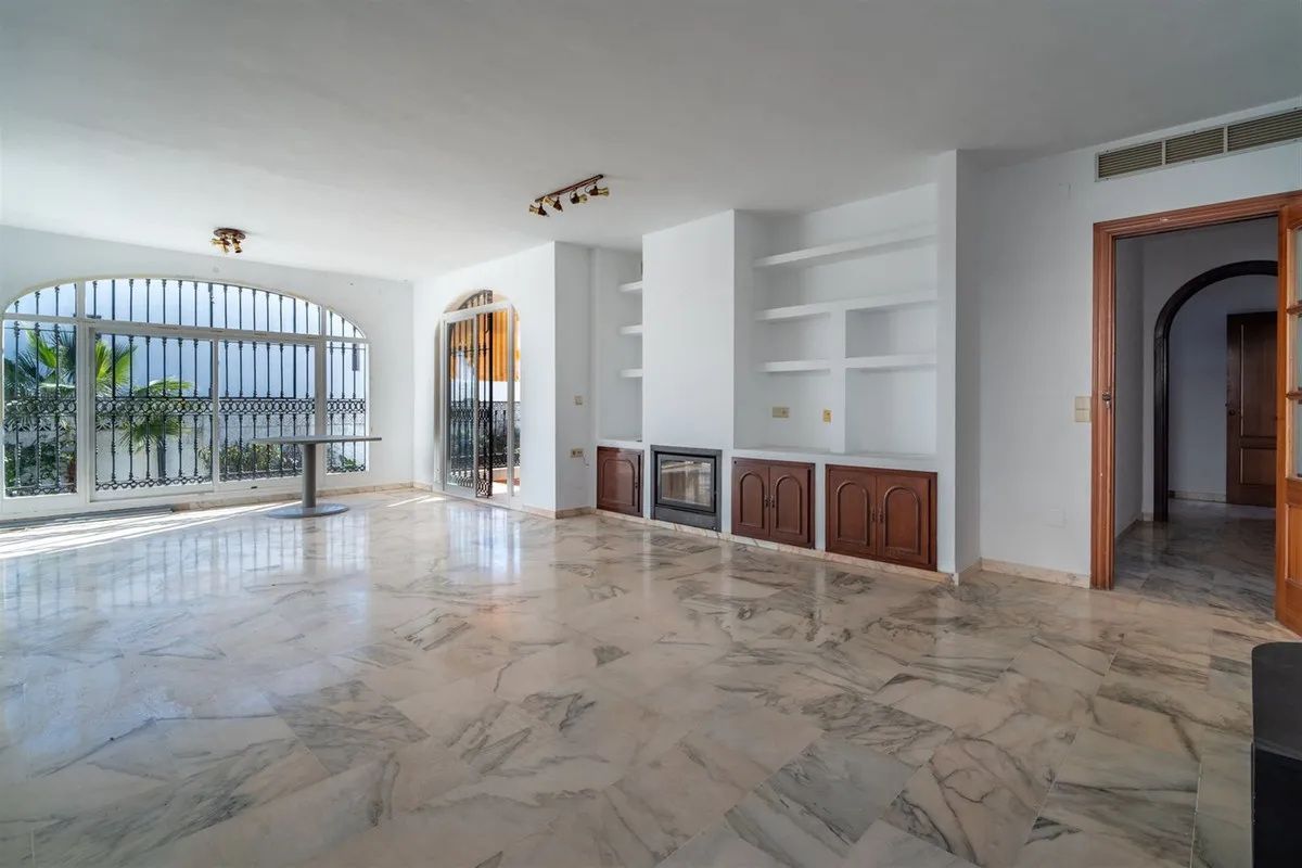 ddd9e1de-776d-4da3-939f-f54fb94d3a8f