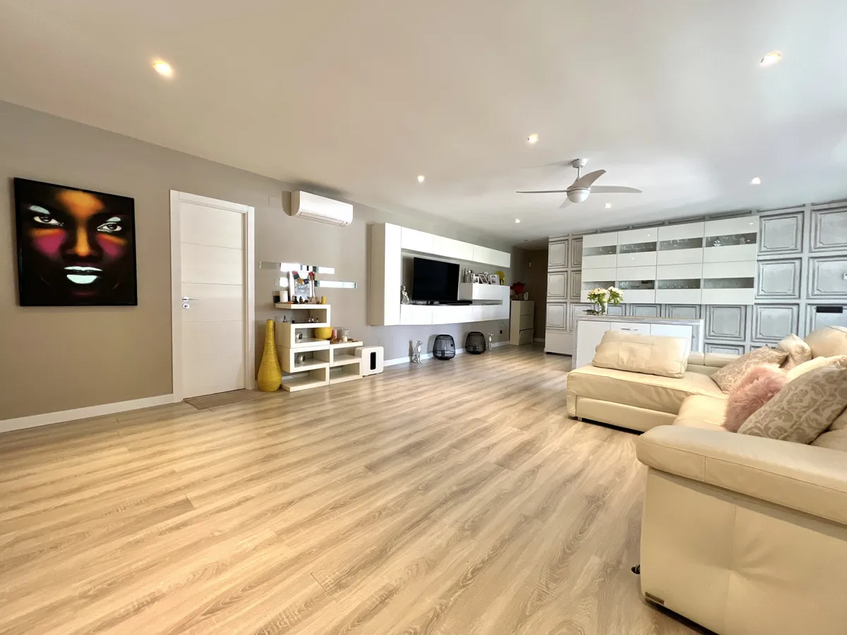 a22dd5f0-2f69-4e3d-888e-517a74097ba7