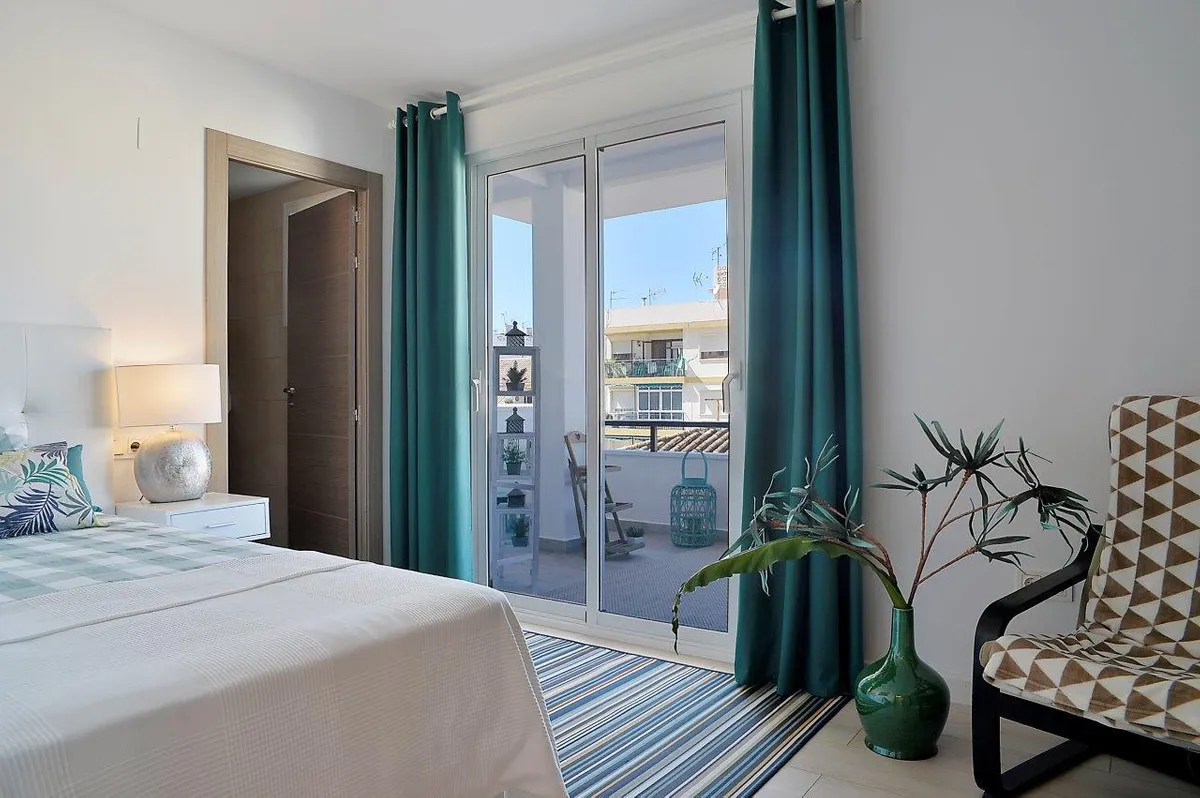 fb296dbc-fd4e-4989-bc6a-c3419fc129b5