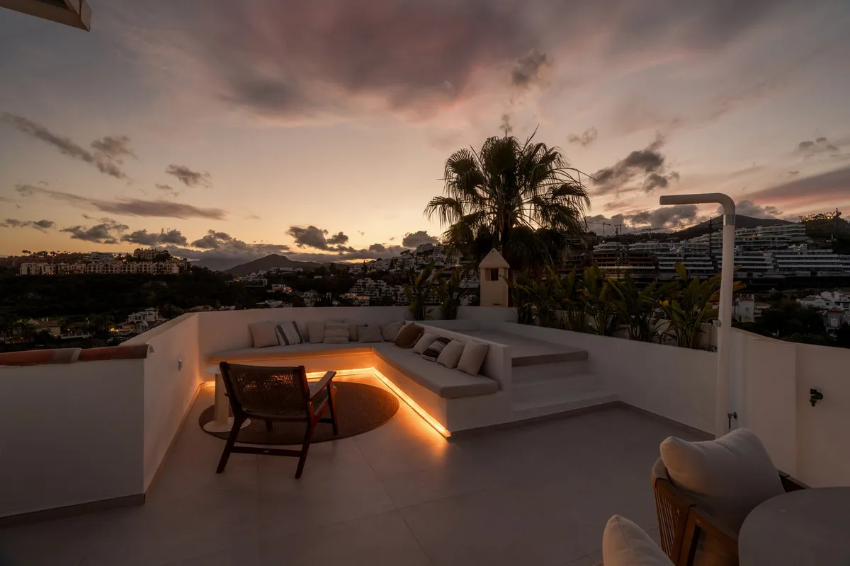 096cce93-8b5f-416a-bddb-916ee23ad988