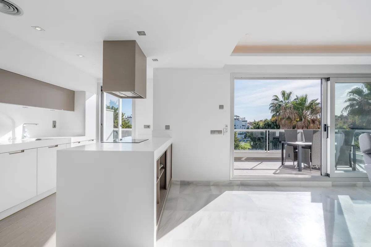 2500292b-f6aa-4009-8fc8-29b48233b4b5