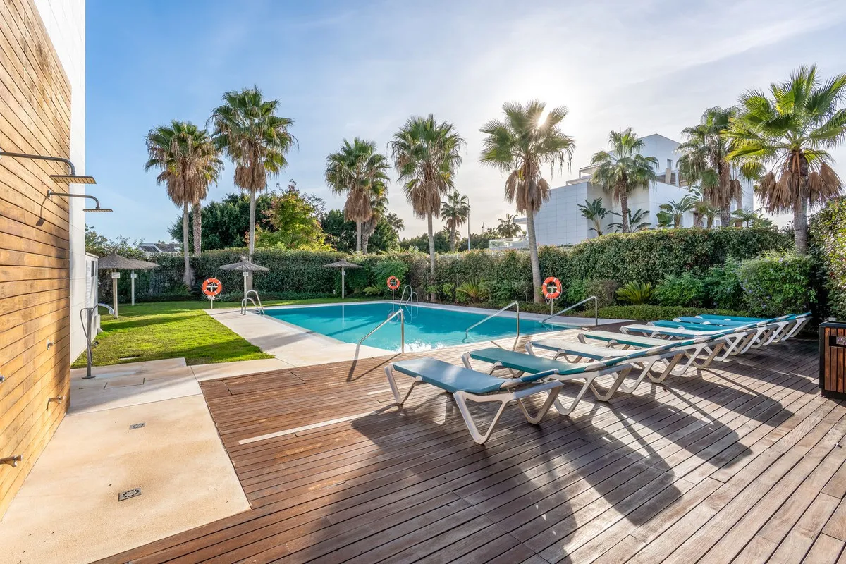 90efe379-3006-45f0-9f0a-5a8c2e417830