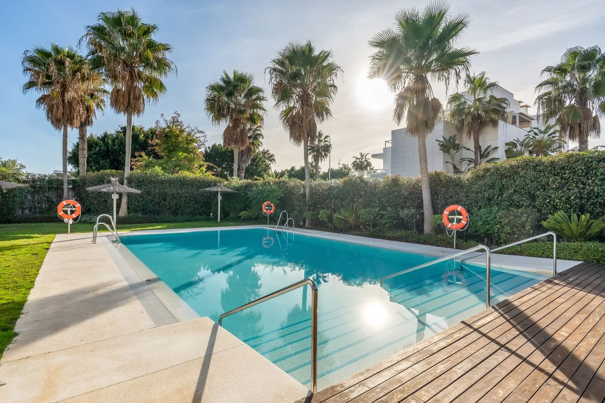 aa027c31-a6f7-485a-a1b4-292468e98869