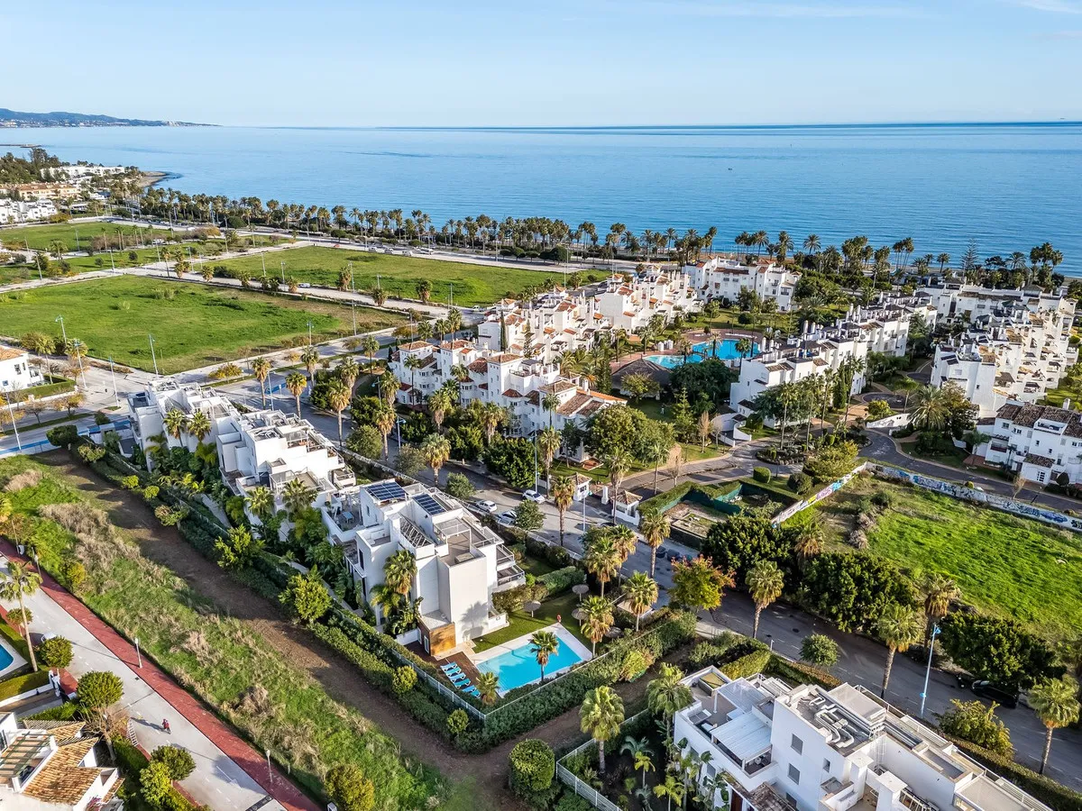 c5005fa4-c7af-434b-88a9-e4e3c1c0494a