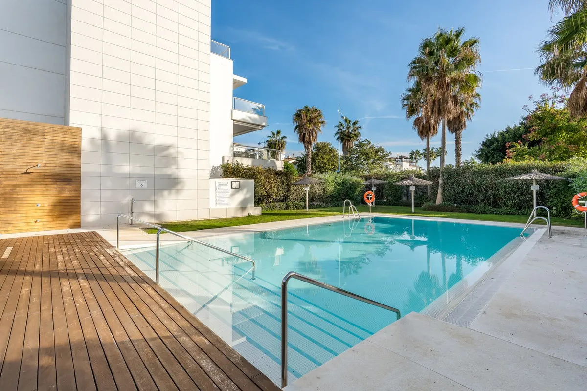 cc0eb58b-4e3d-4d27-b310-56fd3c792228