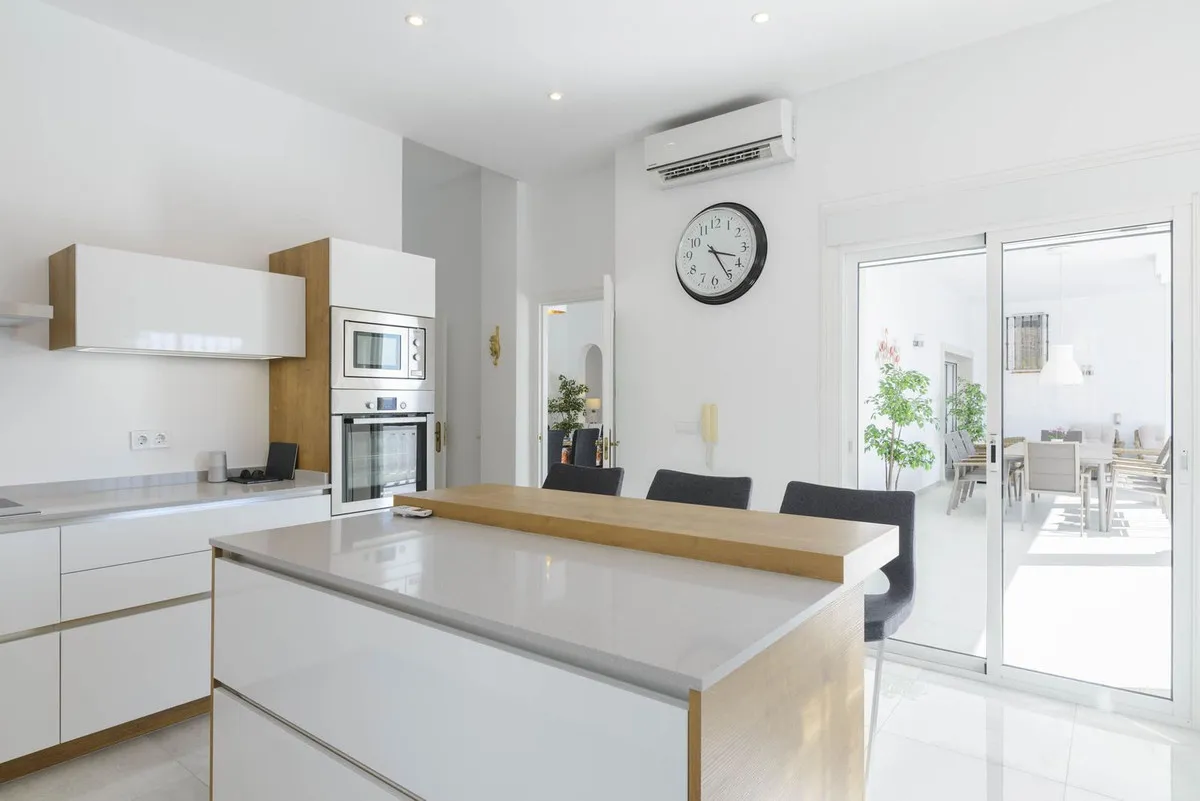 d58bbbd1-140f-4e72-b975-2f744b1205e6