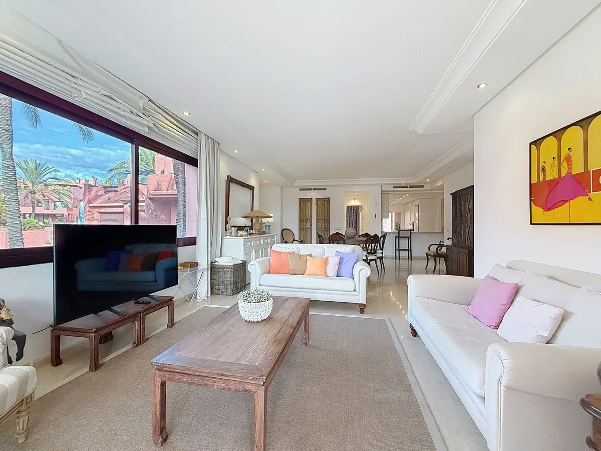 1750fe7c-741b-4348-85e7-d915f6277b00