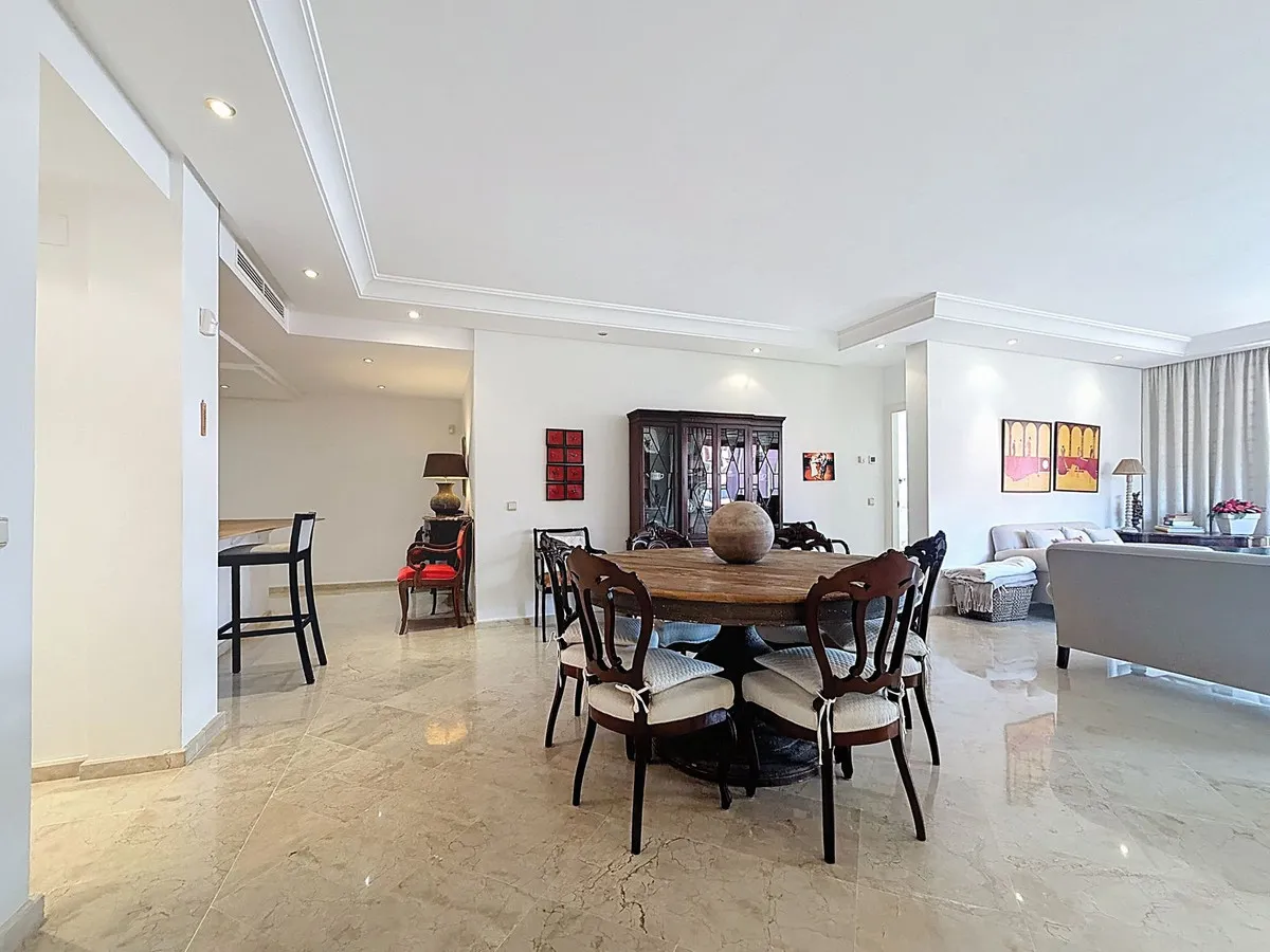 c5fe293b-8ab0-48c6-b666-193aea727122