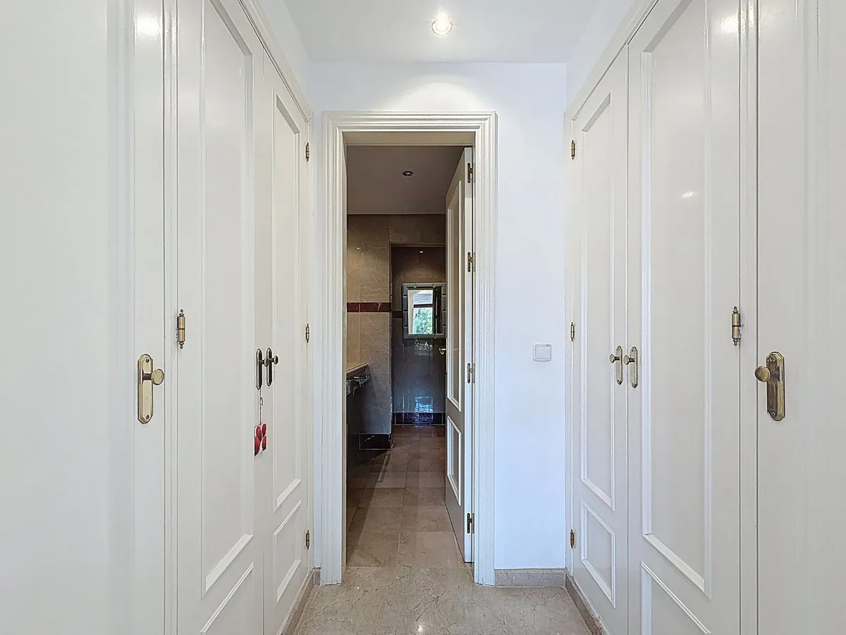 c87945af-dbab-43e5-bc99-afc2fbc8c85e