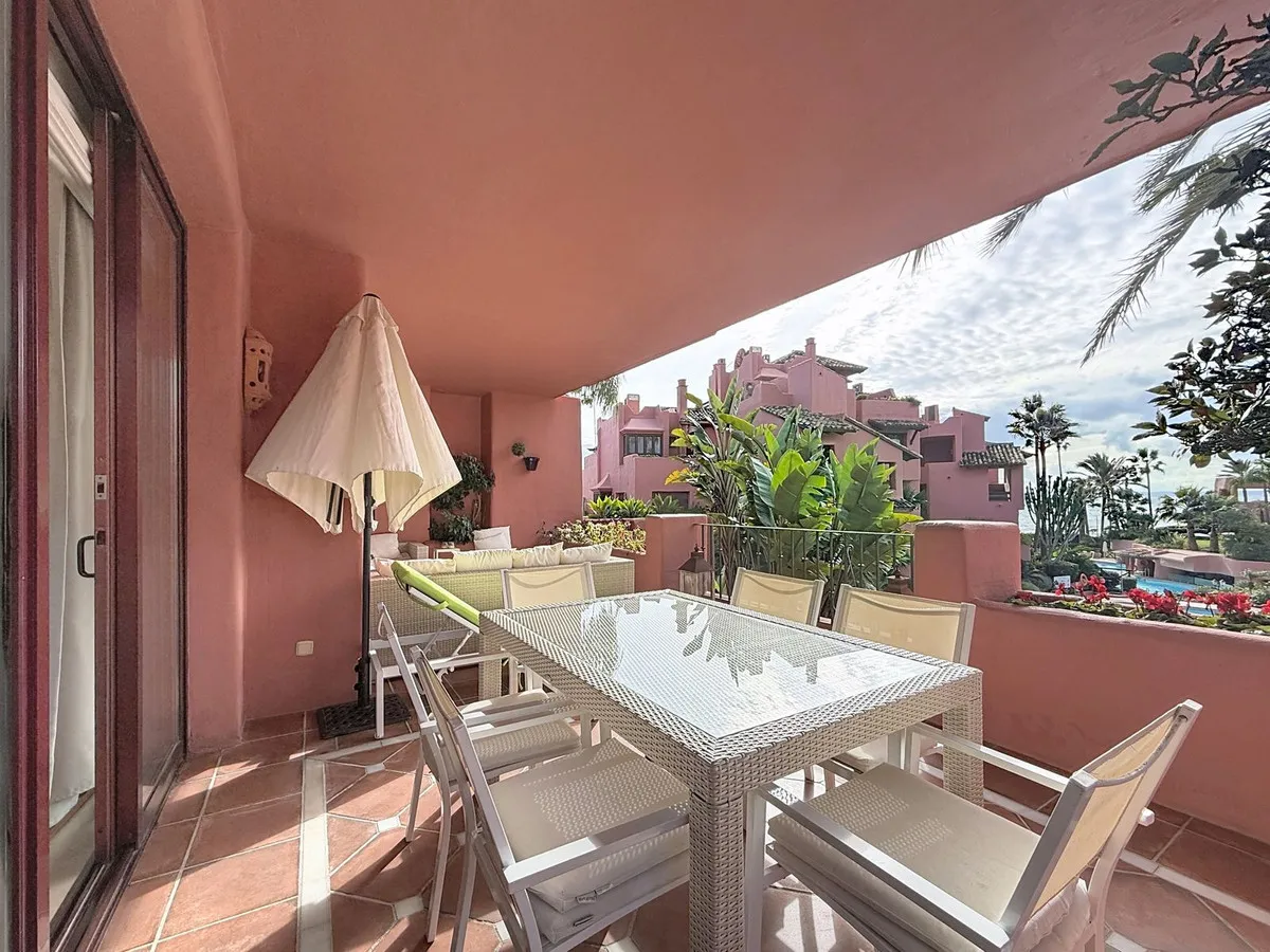 e343b6fc-c2eb-4b1b-9f25-dc7ad351cb9a