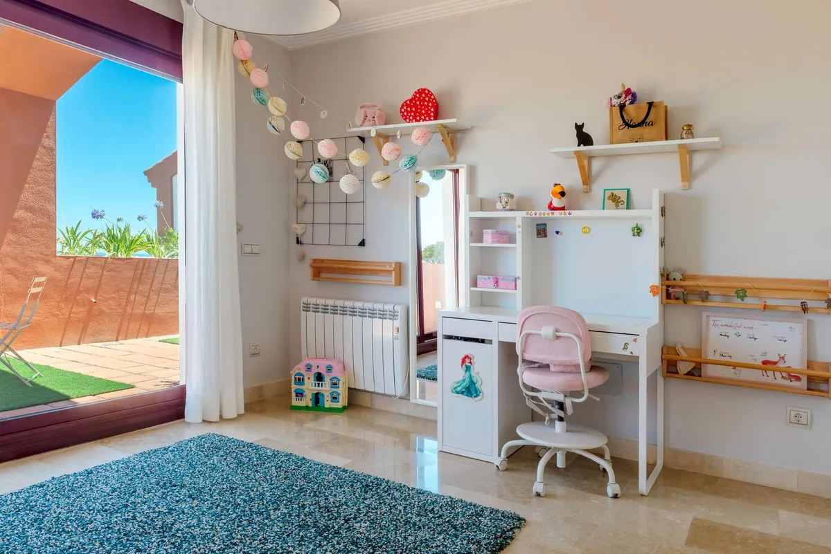 198923c4-b35b-4651-912b-708fdfa6a9c6