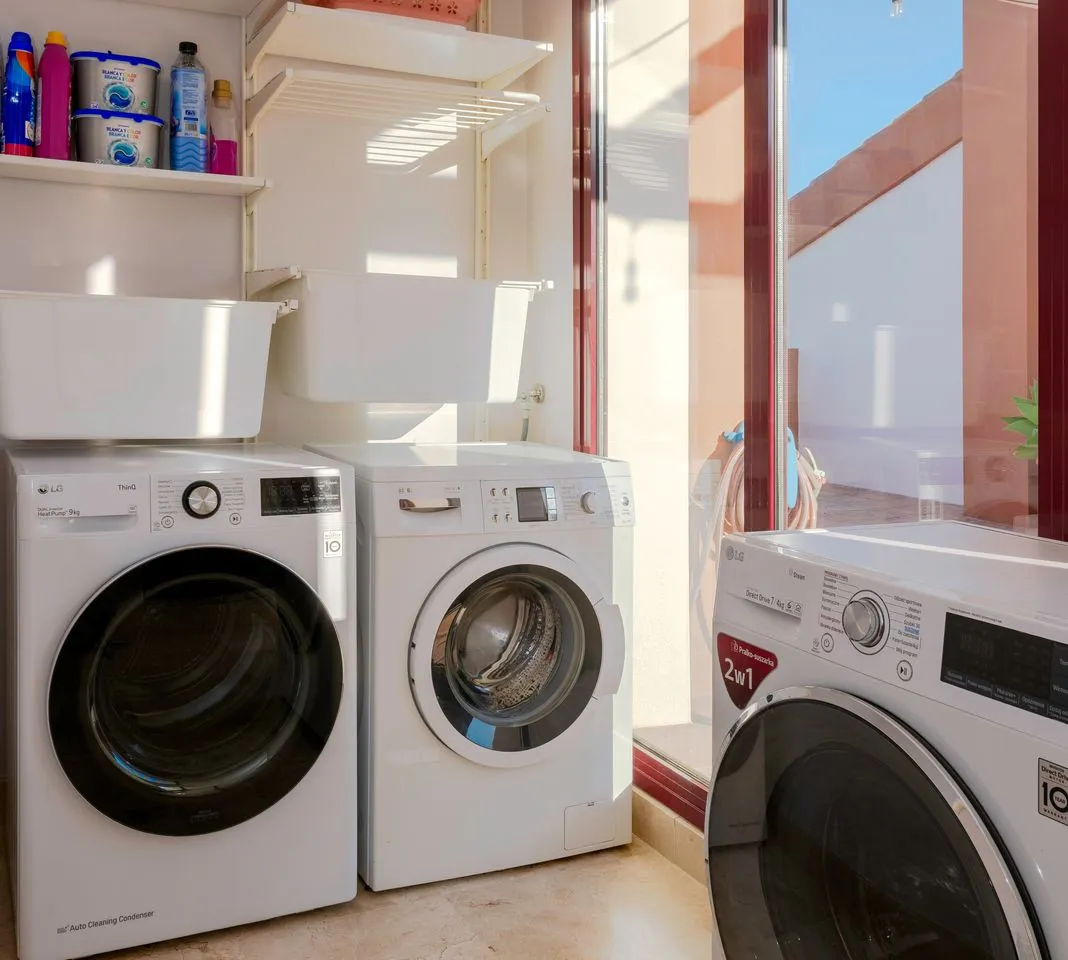 5b91e333-bf3b-469e-a717-e34f9290fa79