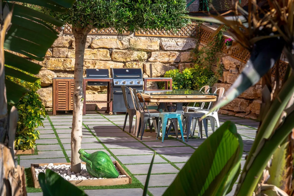 a34f0581-dee5-4cc8-8573-610f49bd68bf