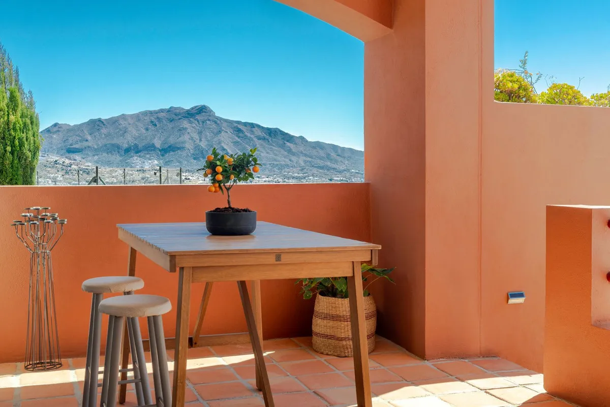 c89d4cf3-f1d8-4298-9302-d3eaf9952f4c