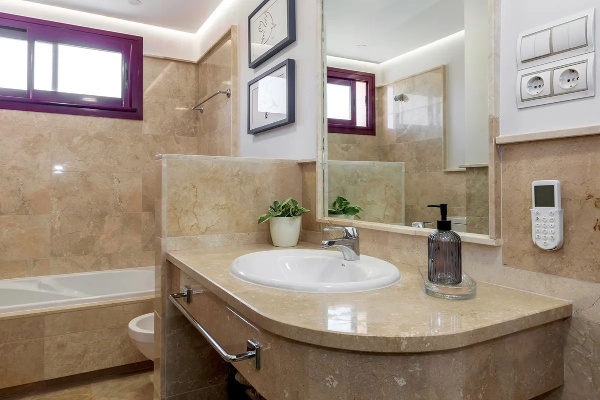 f3faff0a-9e82-43ff-8236-d15aaf5ac766