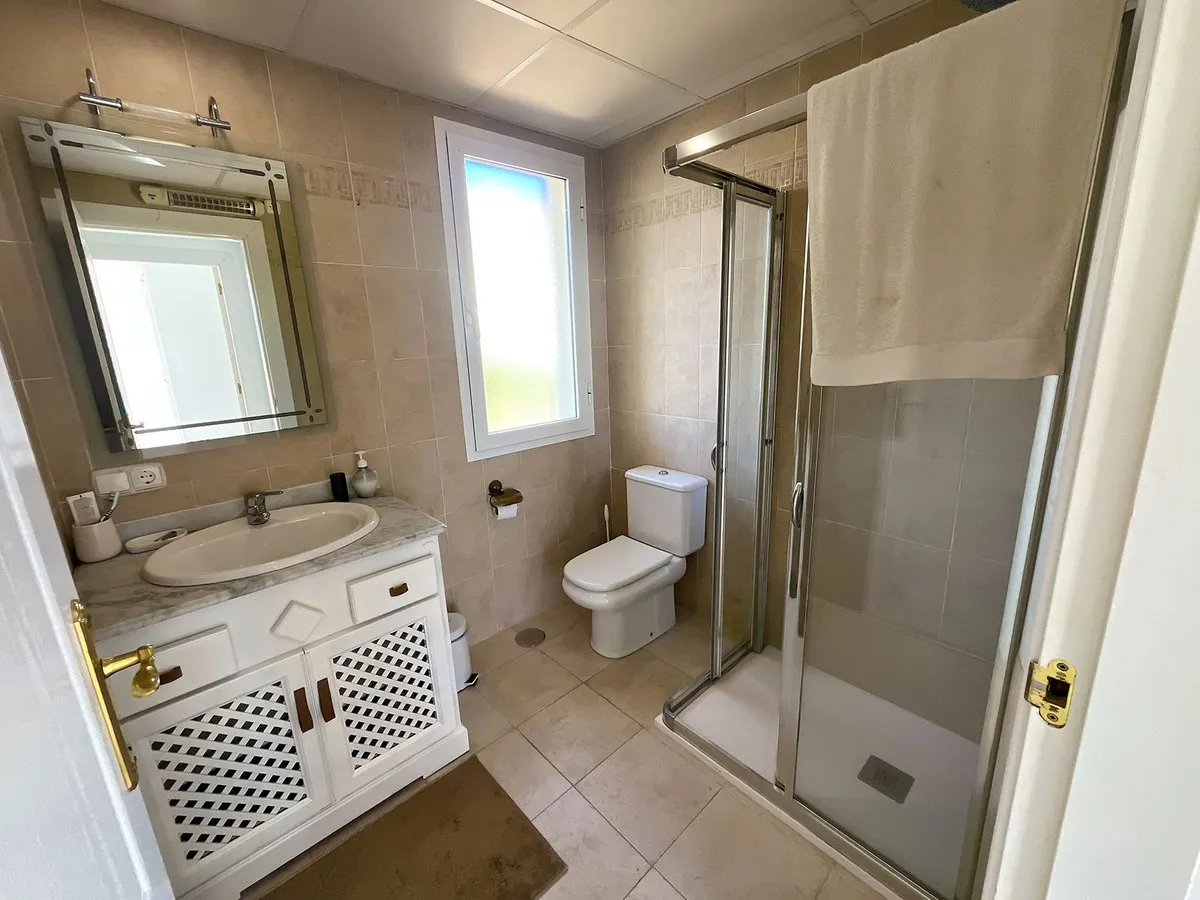 5da126ec-3321-4ce5-8330-dcf24327f2ba