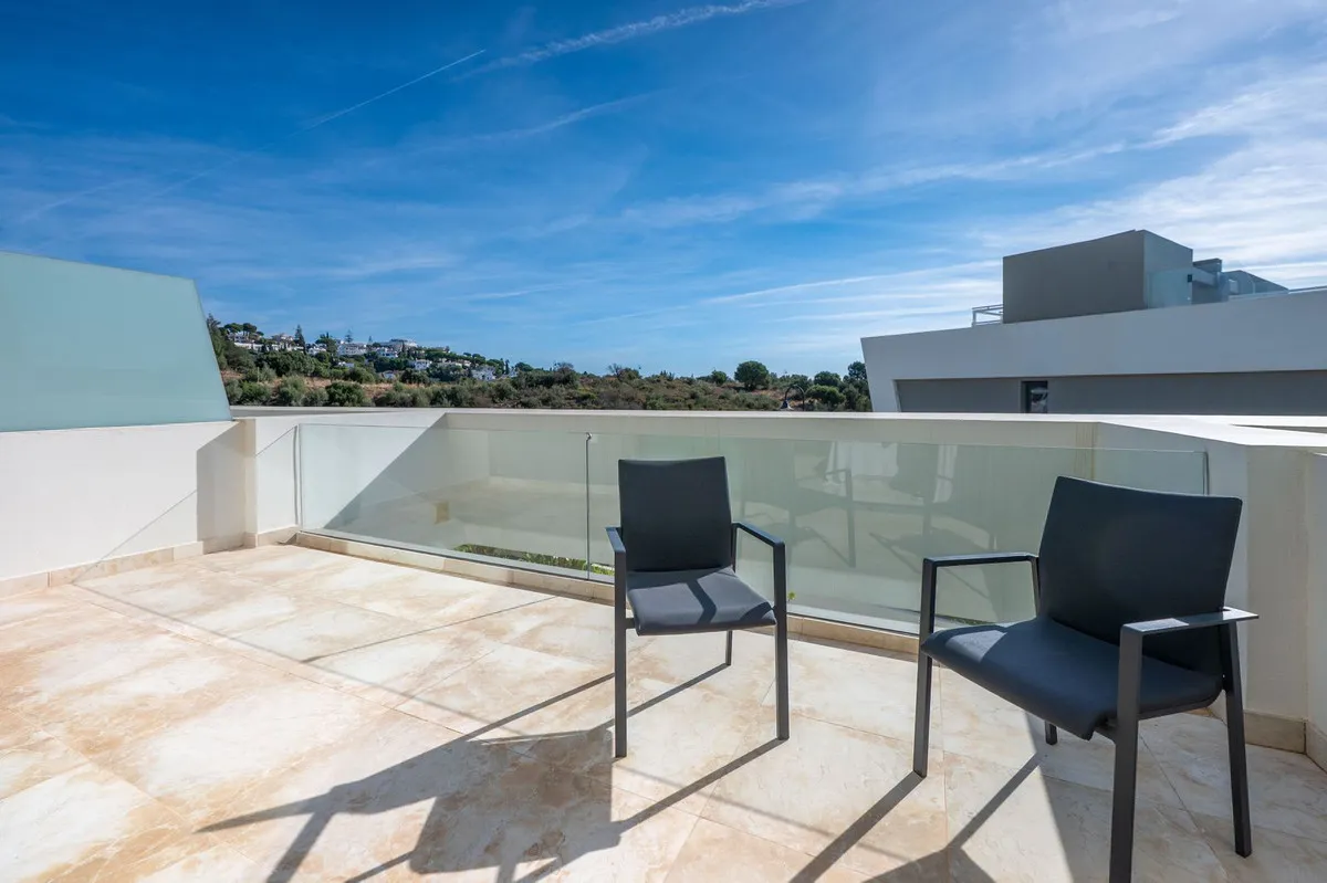 36ecacdc-d1ff-457a-9bd7-037072360cac