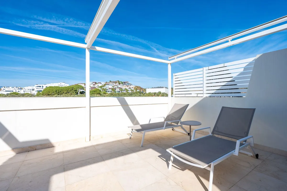 7680f027-355c-4a9e-a552-49e4d97de662