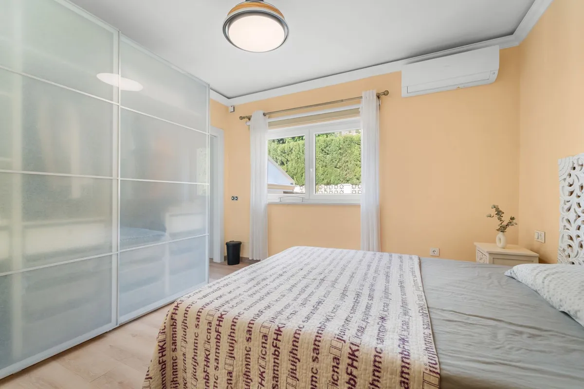 11a2b0e9-a14b-491e-893b-45ef63bacad4