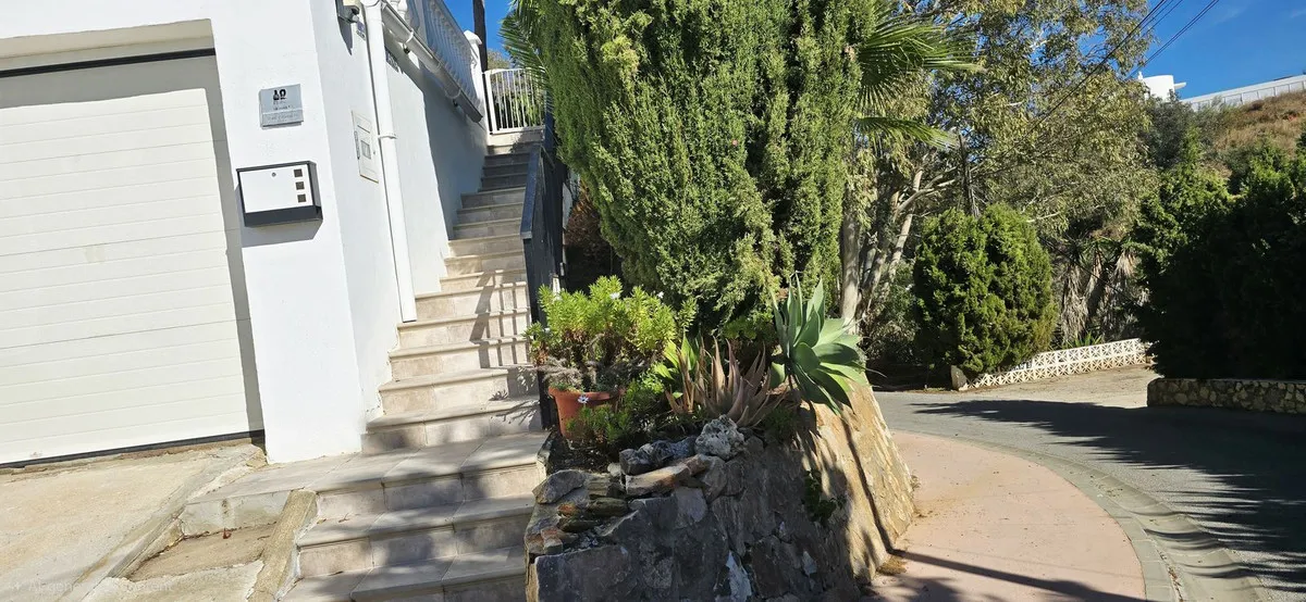 5364e1ab-9a5a-464f-9440-c5b418b25bf0