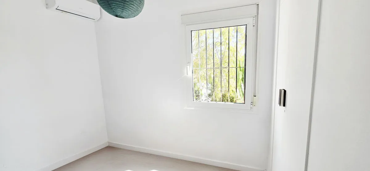 56a4a629-531f-4bf9-b5be-22523463848f