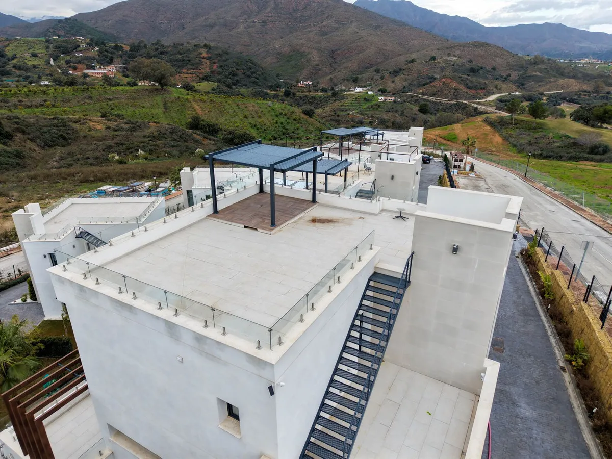 07bc3d16-fe25-499d-9427-3fa9f1d88e6f