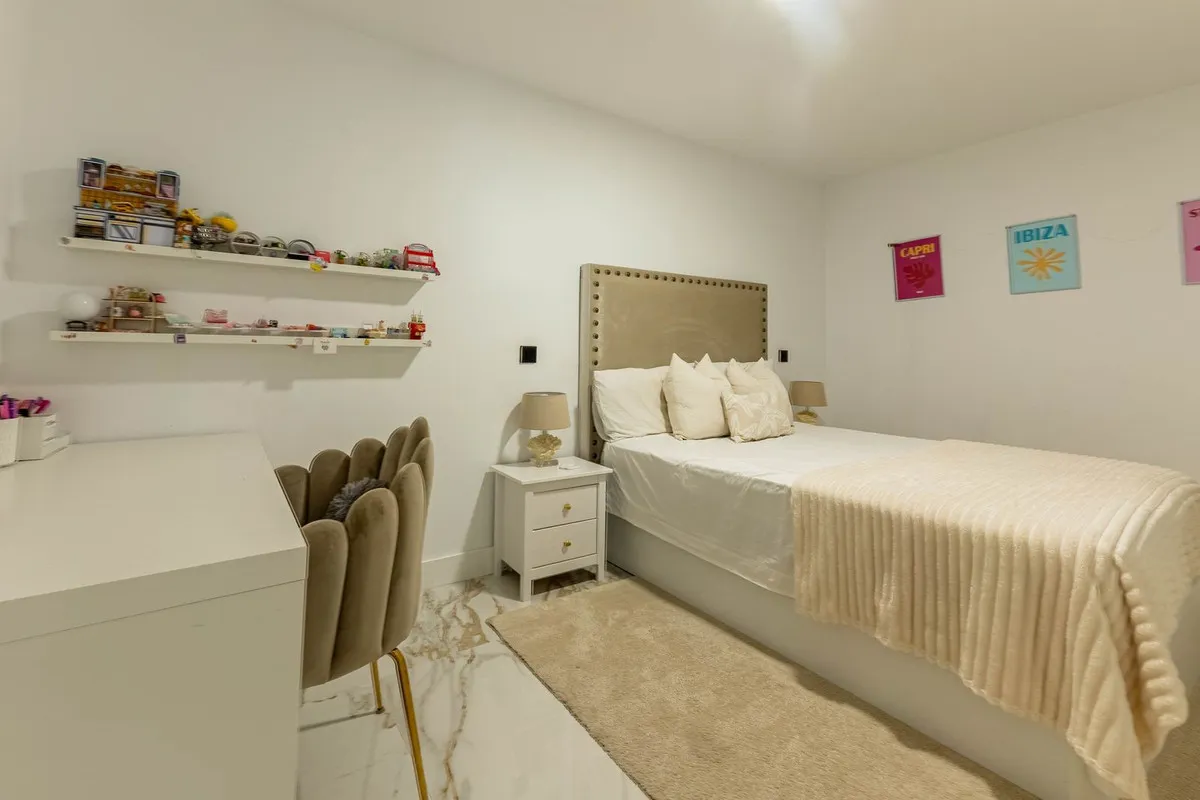 178177de-85bd-44d1-b767-b78b7922ebf9