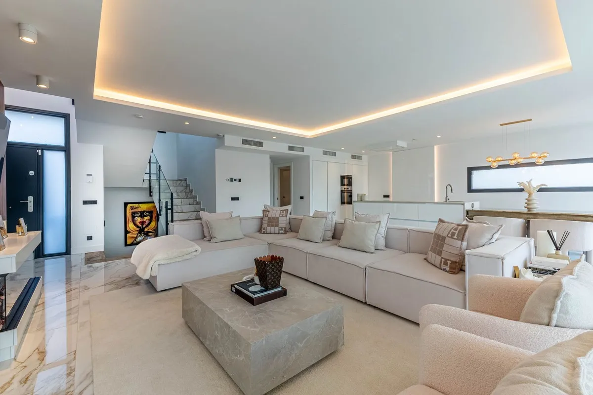 26552e80-09e8-4052-9753-806c17786a6b