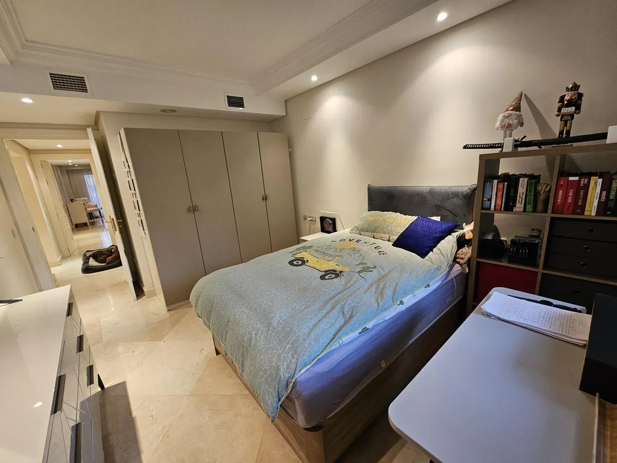 0d2ddb77-4322-487c-acbc-6112600d78c6