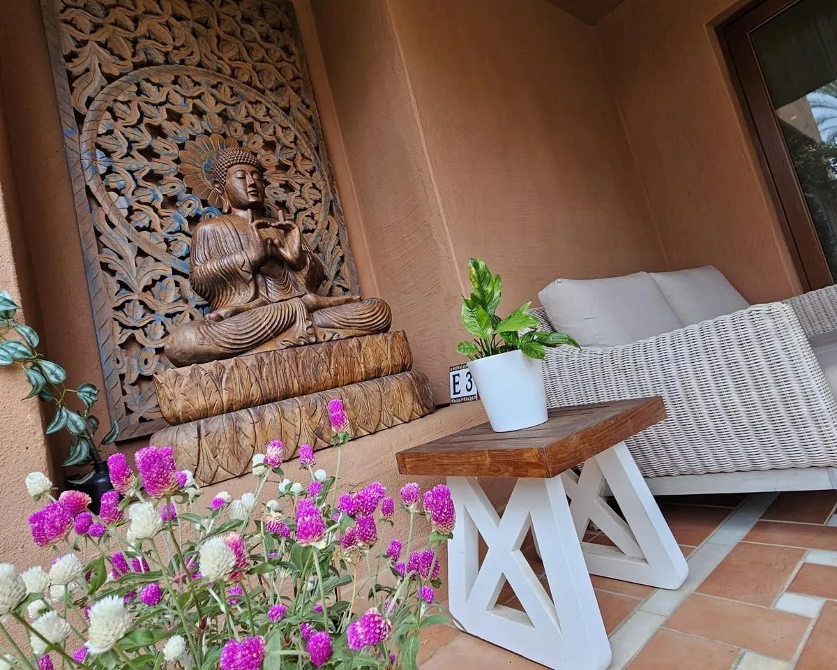 1c838d1c-f367-47bd-a242-9e499a99dbca