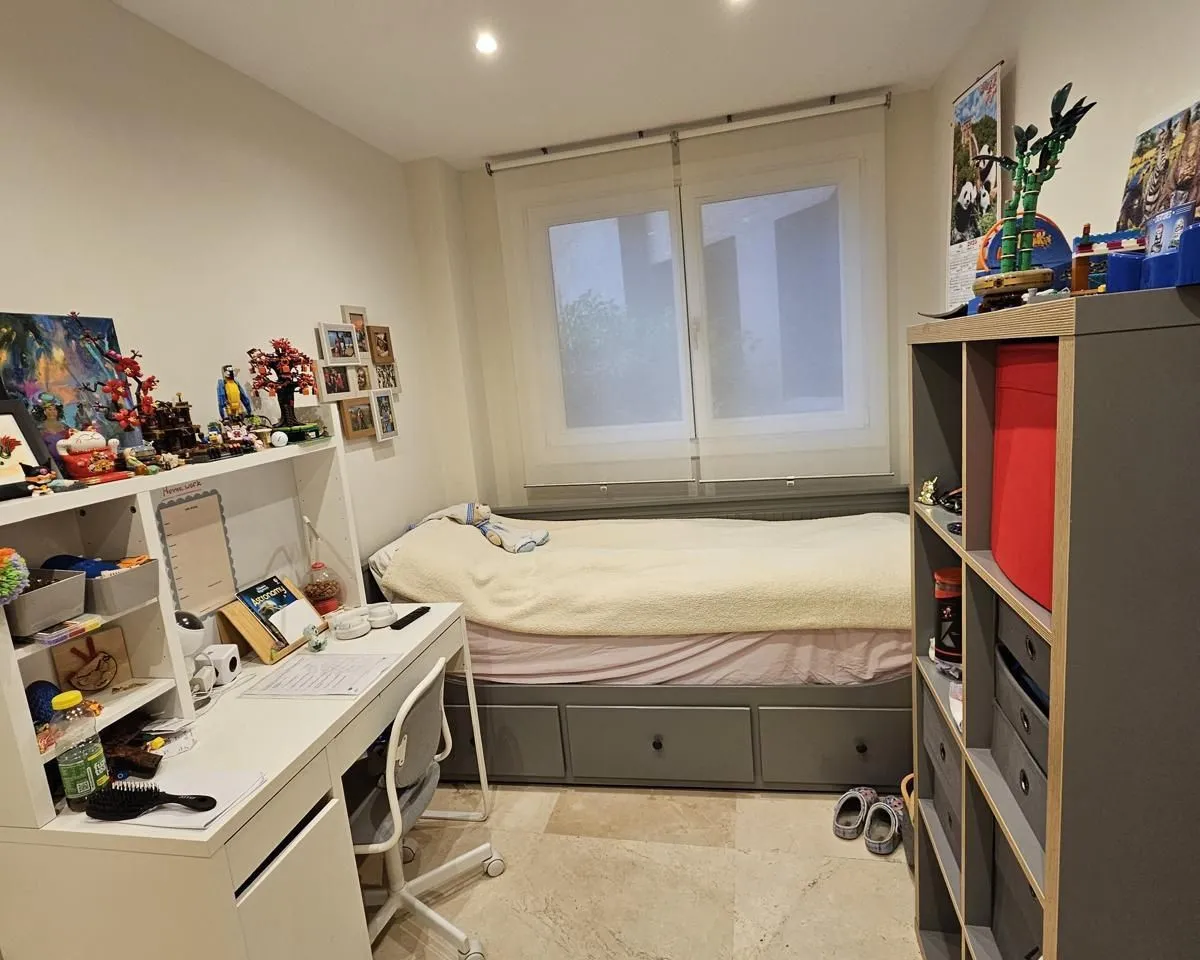 d5822b4b-25f1-4ccb-8b91-4e2e79331a11