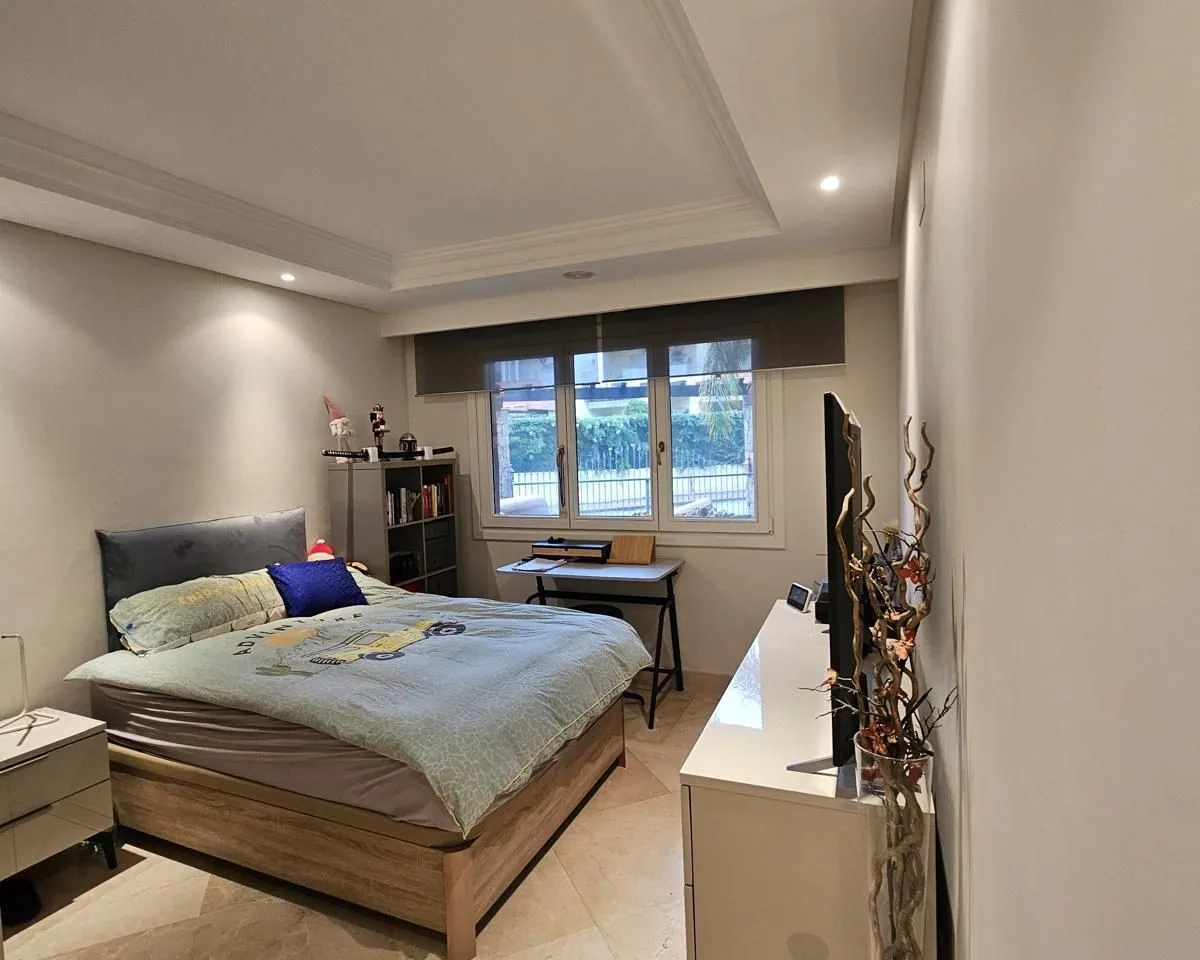 f09bfad8-6122-4b9a-ad88-5c56d1442935