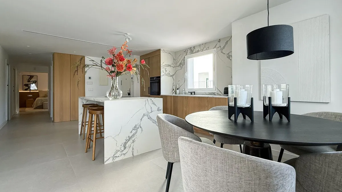 e4ed6bfd-753a-453f-ad98-439f39ad6f48