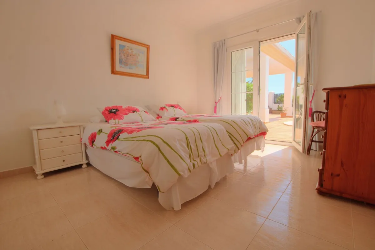 43c59dba-8e89-4763-9c88-fa47f6d8147d