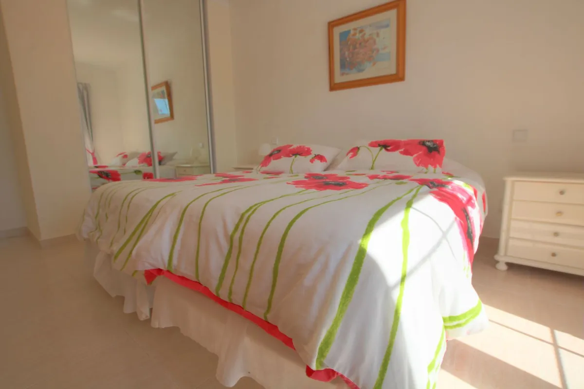 4a9193c4-4723-42d9-83ca-0311f66f931b