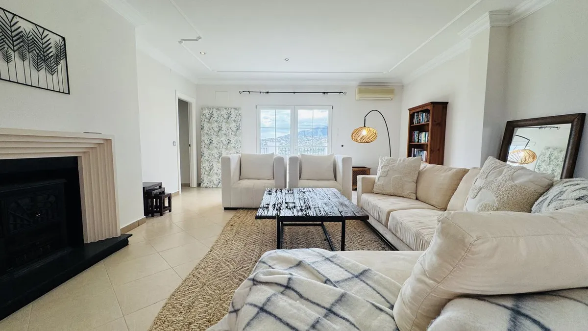 aa171ff1-5bda-41d3-9b03-291f2263d45d