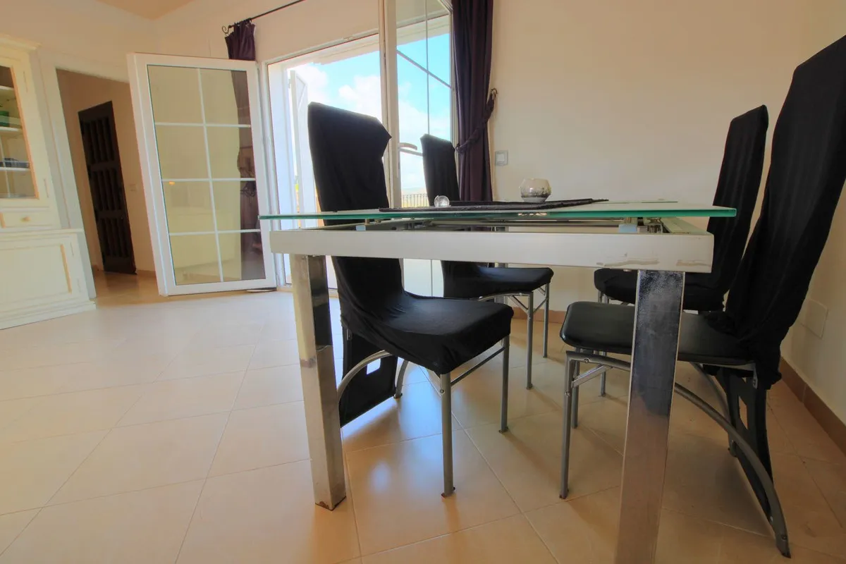 bf7177d7-808c-404e-829f-84445aa443f4