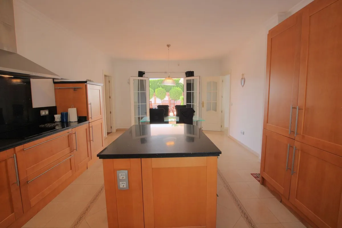 cbc424f5-3f86-4dcf-bbcf-a903f6a69814