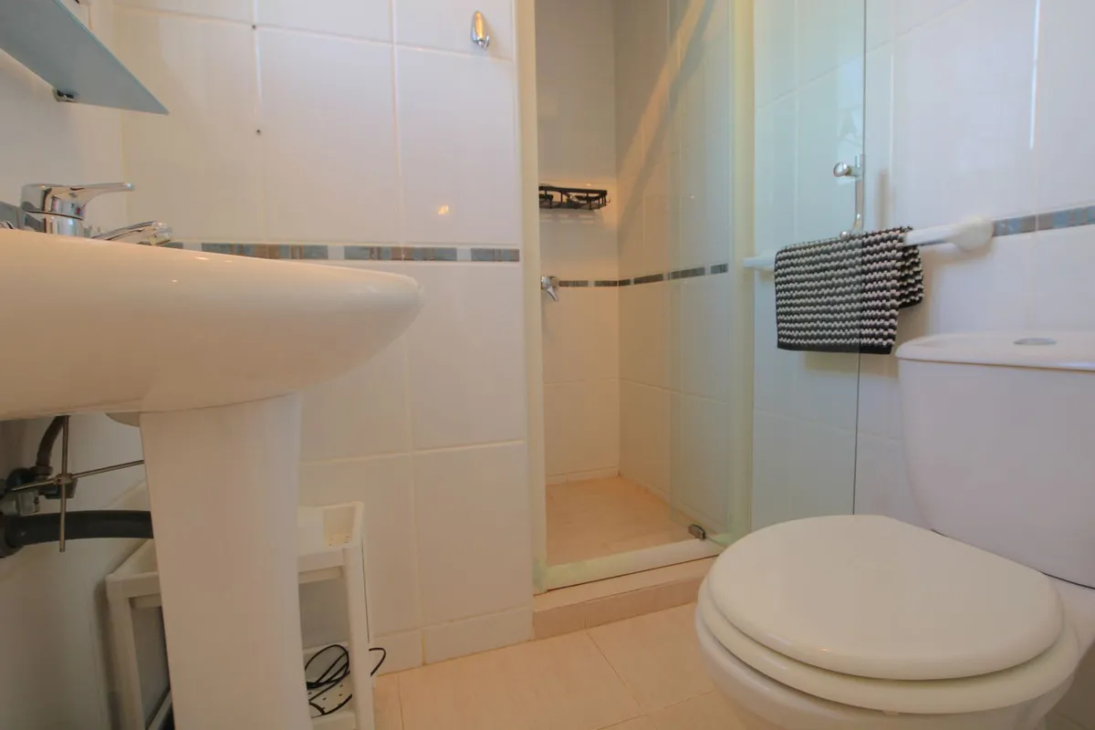 f9a21e92-0a36-4364-a5f2-063789cdcb63